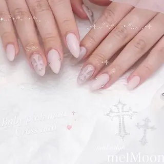 ネイル melMoon .のネイルデザイン