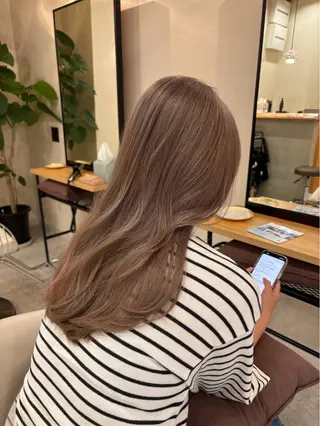 ロング 檀上 友佳里のヘアスタイル