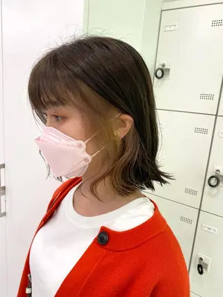 ショート カラー センターパート特化 井上健太のヘアスタイル
