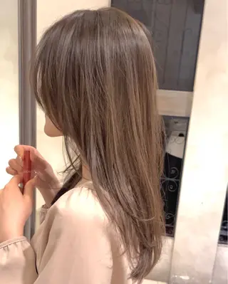 セミロング カラー 高槻No.1🇰🇷 韓国ヘア 橋口陽太のヘアスタイル