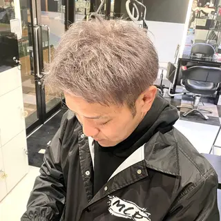 ショート カラー メンズ メンズヘア特化 崎田 成人のヘアスタイル