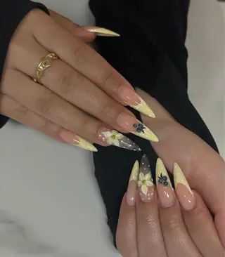 ネイル Julie Nail Rinのネイルデザイン
