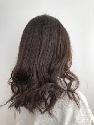 ミディアム カラー 【透明感、艶髪】西村 有司のヘアスタイル