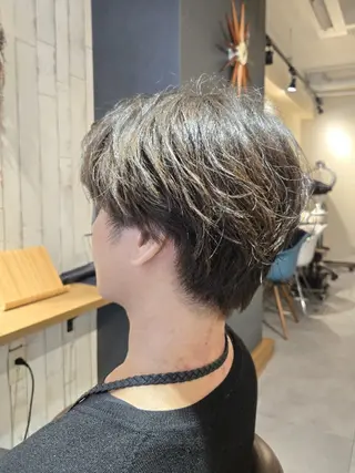 メンズ カラー ショート 野村 果音(カノン)のヘアスタイル