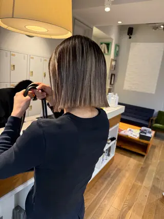 ショート 松本 夏海のヘアスタイル