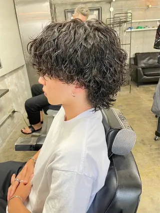 ショート カラー パーマ ヘアアレンジ メンズ 亀井隆汰/メンズ専門 パーマ/フェード可のヘアスタイル
