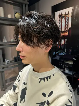 ミディアム パーマ メンズ 似合う髪型見つけます AYAKAのヘアスタイル