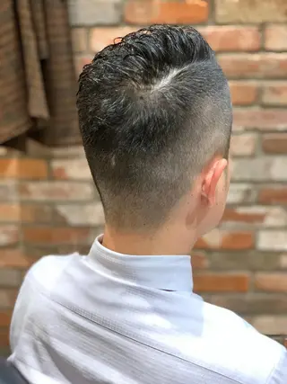 ショート パーマ メンズ 田中 千恩のヘアスタイル