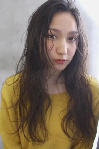セミロング ロング カラー パーマ 🧼柴田 健太郎🧼のヘアスタイル