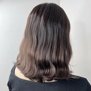 ミディアム カラー 松平 拓巳のヘアスタイル
