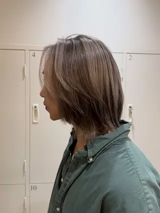 ミディアム 🌈モテ色 村上のぶきのヘアスタイル