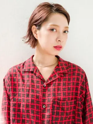 カラー 💜ショート💜 ウルフ、ボブ二色亜美のヘアスタイル