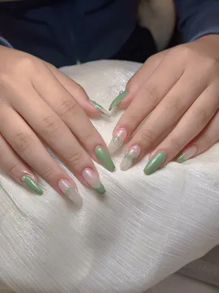 ネイル ネイル👑クイーンズ 巧のネイルデザイン