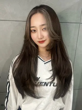 ロング カラー misato 🌙のヘアスタイル