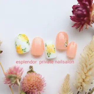 ネイル esplendor  小野寺のネイルデザイン