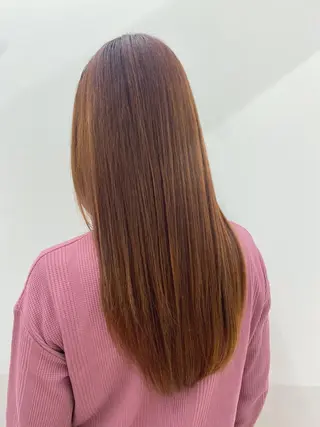 セミロング マツモト シゲキのヘアスタイル