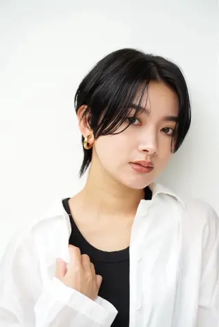 ショート カラー 八幡 空乃のヘアスタイル