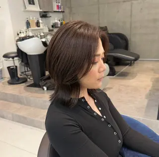 ミディアム 榎本 雪来のヘアスタイル
