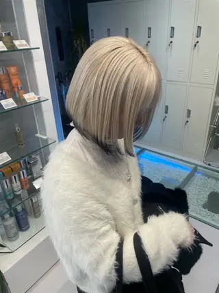 ショート 似合わせカラー✞✟ ayumi🐈‍⬛のヘアスタイル