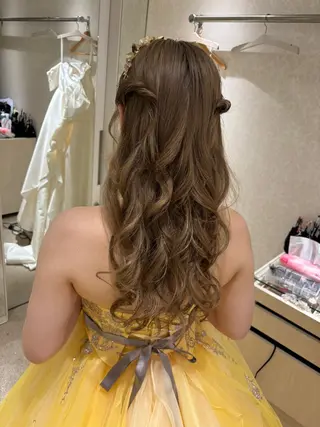 ロング ヘアアレンジ よしだ まゆこのヘアスタイル