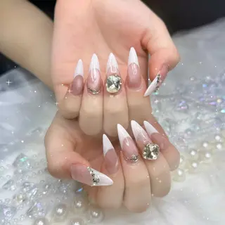 ネイル Mina Aurea Nailのネイルデザイン