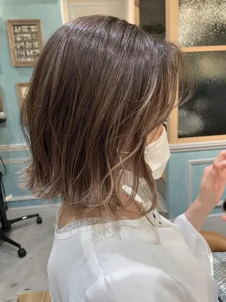 ミディアム 石畑結華 Lond店長のヘアスタイル