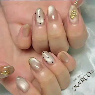 ネイル YUUNA 【 MARCO 】のネイルデザイン