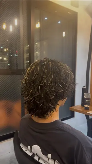 セミロング カラー パーマ メンズ 海外風メンズ🇺🇸 💈N.Yuto💈のヘアスタイル