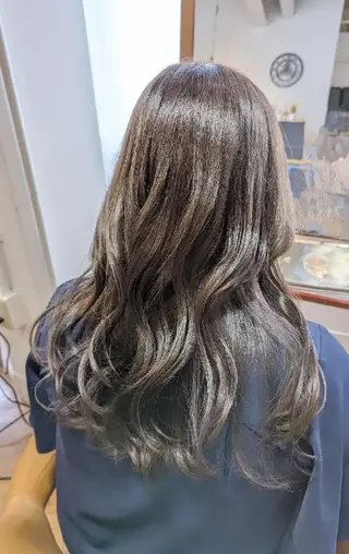 セミロング newi 天王寺　 masakoのヘアスタイル