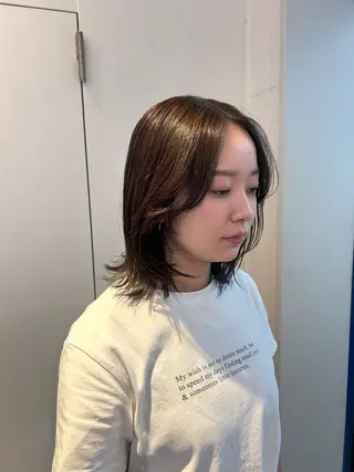 ミディアム カラー ナチュラル大人っぽい スタイル MAORIのヘアスタイル