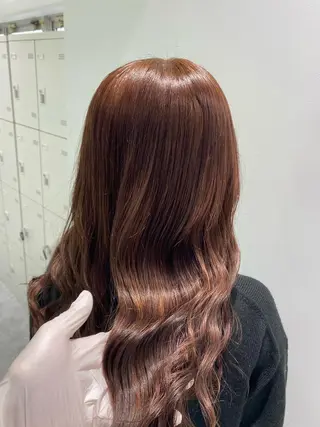 ミディアム カラー パーマ ヘアアレンジ ネイル マツエク・マツパ 韓国風ベージュ🤎 赤みなし🌿横浜🤎のヘアスタイル