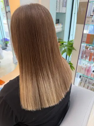 ミディアム カラー 堀井 凌平のヘアスタイル