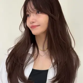 セミロング カラー ヘアアレンジ 内大久保 列夏のヘアスタイル