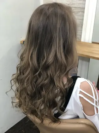 ロング カラー ヘアアレンジ 枝毛カット＆髪質改善 満足NO.1岡しゃんのヘアスタイル