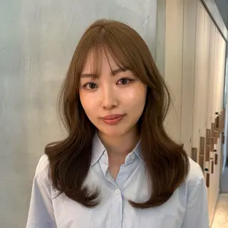 セミロング カラー 顔周りレイヤーカット /髪質改善/ゆう🤍のヘアスタイル