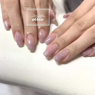 ネイル Nail Salon ellie 🐣のネイルデザイン