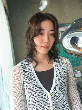 セミロング パーマ eim AYUKAのヘアスタイル