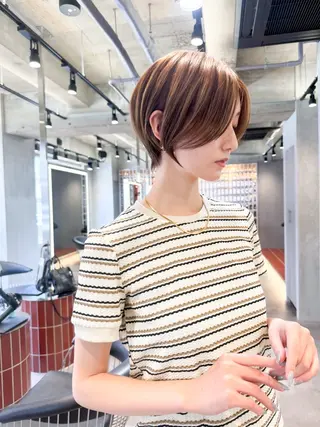 ショート 360°キレイな ショートカットのヘアスタイル