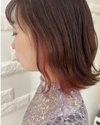 ミディアム 佐藤 帆春のヘアスタイル