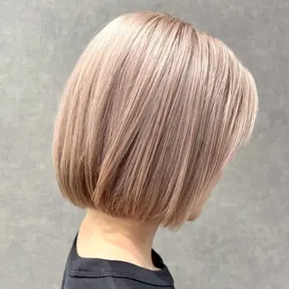 カラー Yoshiいろあそび 八王子/ハイトーンのヘアスタイル