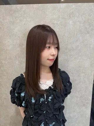 セミロング 透明感カラー🍒🫧 似合わせカットのヘアスタイル