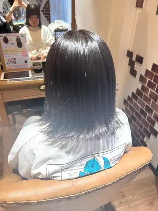ミディアム 巽 愛夏のヘアスタイル