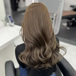 カラー 夏の透明感🤍トレ ンドレイヤー🤍銀座のヘアスタイル