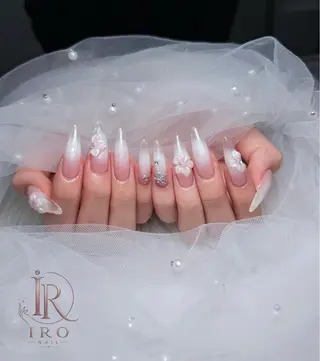 ネイル IRO Nail Studioのネイルデザイン