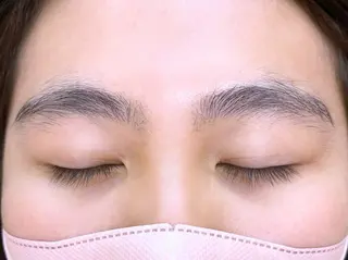 アイブロウ 骨格似合わせ眉WAX 眉まつ毛専門/石井の眉毛・アイブロウイメージ