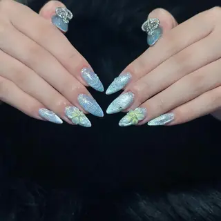 ネイル Melia Nail Nambaのネイルデザイン