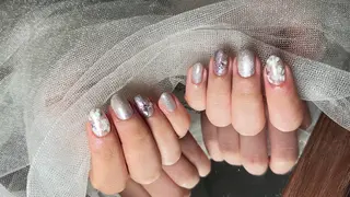 ネイル YUMI ニュアンスnailsのネイルデザイン