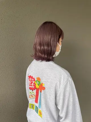 ミディアム 山本 愛永のヘアスタイル