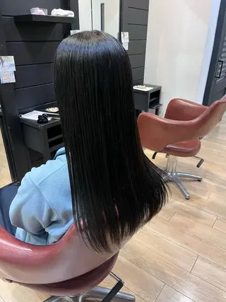 カラー NEIRO/ベージュ /グレージュのヘアスタイル