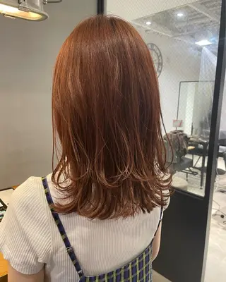 ミディアム カラー 暖色カラー🍊 ボブ🌿顔周りcutのヘアスタイル